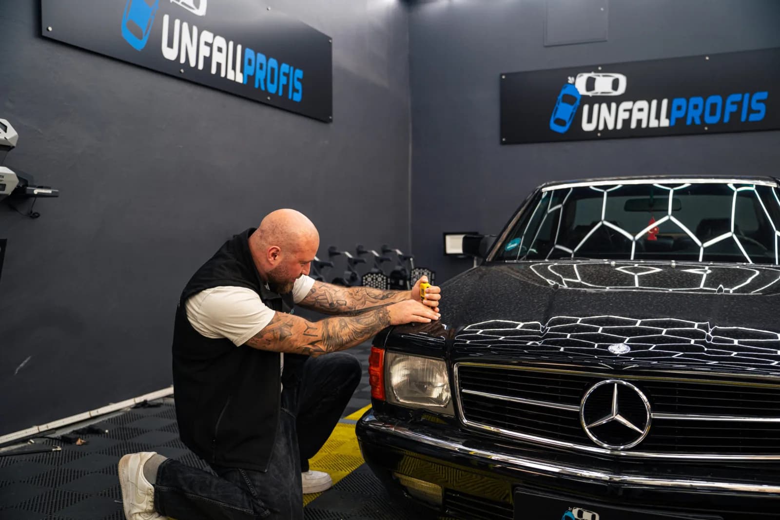 Restwertbestimmung am Fahrzeug — Unfallprofis-Studio Berlin